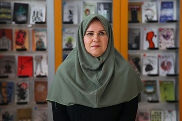 مهناز فتاحی خاطراتش از جنگ تحمیلی را نوشت