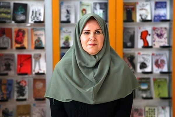 مهناز فتاحی خاطراتش از جنگ تحمیلی را نوشت