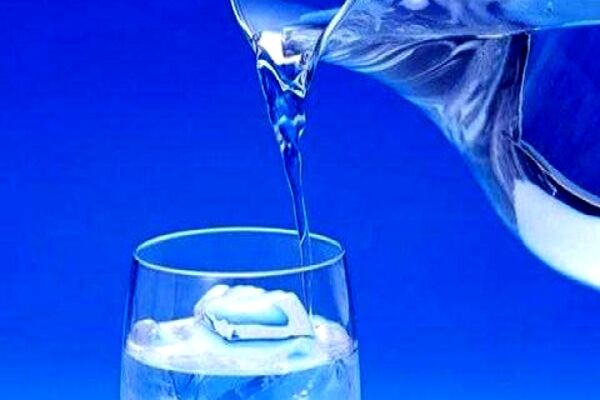 مصرف آب ناشتا چه فوایدی برای بدن دارد؟