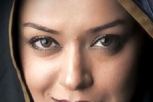 الهام چرخنده و سحر قریشی در کنار یکدیگر