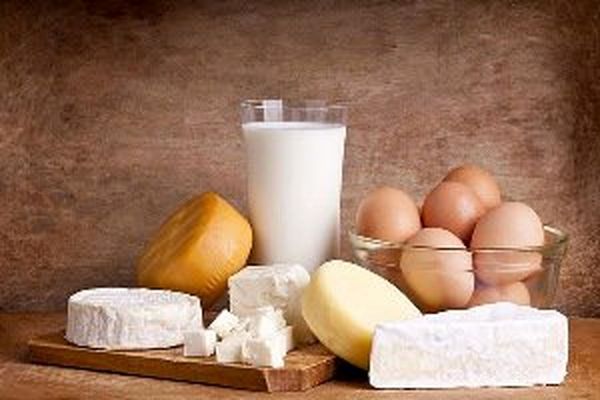 نکته هایی مهم در نگهداری از مواد غذایی برای کدبانوهای خانه دار