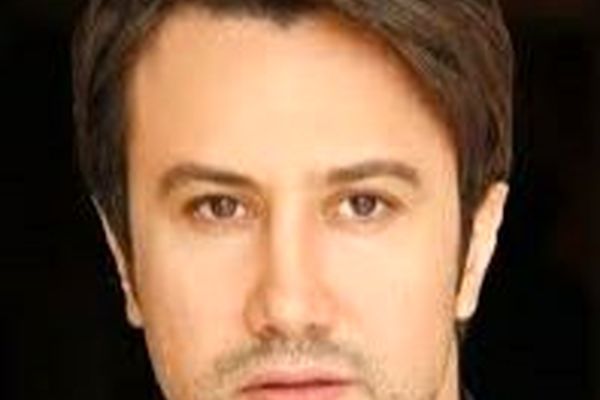 عکسی حیرت‌آور از پدر زن «شاهرخ استخری»!