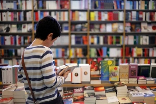 «داستان‌های موموشی»؛ آش قاتی پاتی و چهار داستان دیگر