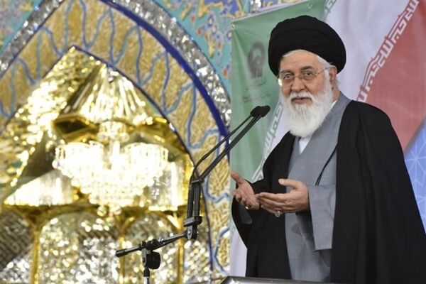 انتقاد آیت‌الله علم‌الهدی از سخنان اخیر جهانگیری؛ اگر اختیار تغییر منشی هم نداشتید چرا ماندید؟