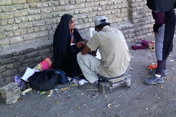 دستورالعمل‌هایی که در کشوی مدیران خاک می‌خورد/ کارتن خوابی زخمی بر چهره شهر بهشت