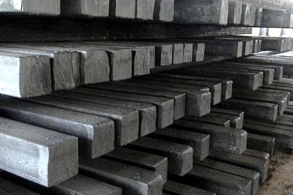 مجتمع فولاد خراسان 100 هزار تن شمش صادر کرد
