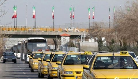 خودروسازها خودرو نمی دهند/ روند نوسازی تاکسی ها متوقف شده است