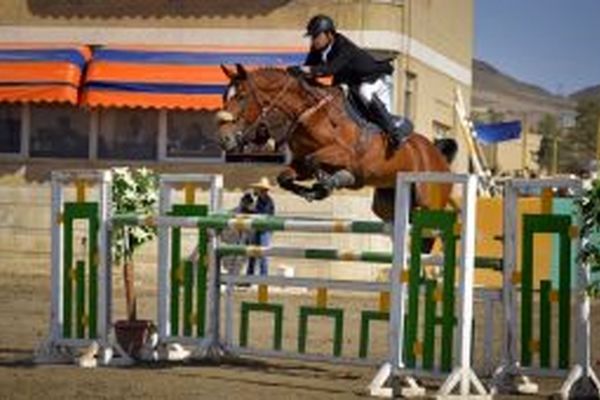 صدرنشینی خراسان رضوی در مسابقات پرش با اسب کشور