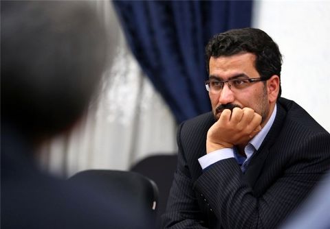 مقصر اصلی مشکلات پدیده، شرکت پدیده است؛ نمی‌دانم چرا به تیمداری با این شرایط اصرار دارند