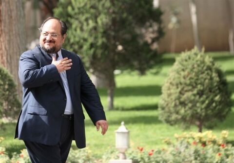 «شریعتمداری» از صنعت به کار رفت / "رحمانی" وزیر صمت شد