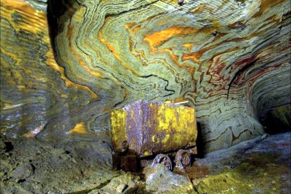 معدن طلای طرقبه؛در سه راهی‌صمت،میراث و محیط زیست