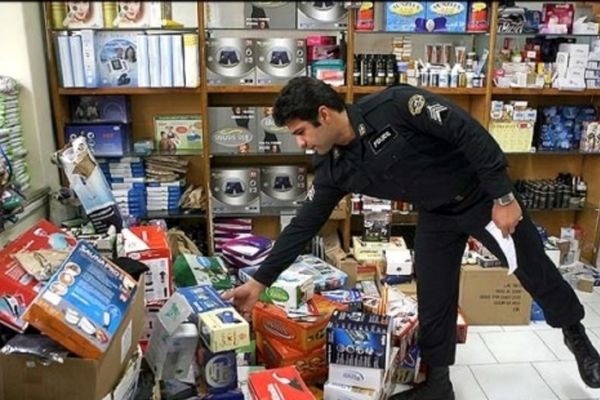 کشف ۶۵۰ میلیون ریال لوازم آرایش قاچاق در مشهد