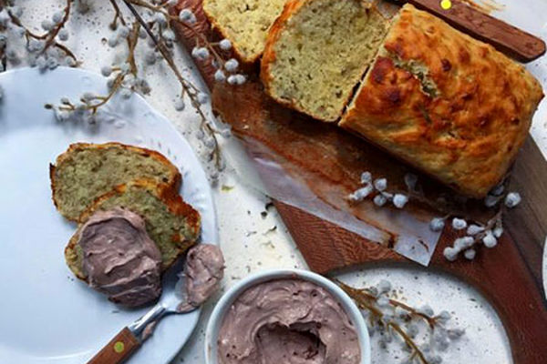 آموزش مرحله به مرحله تهیه نان موزی