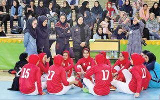مشهدی‌ها در خانه می‌مانند