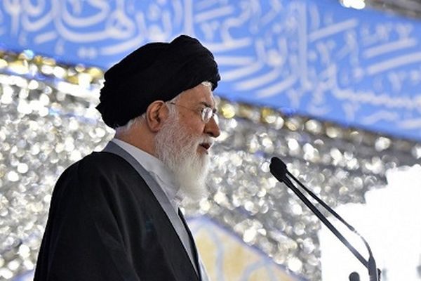 امام جمعه مشهد: وزرای جدید باید برای مقابله باجنگ اقتصادی دشمن برنامه داشته باشند