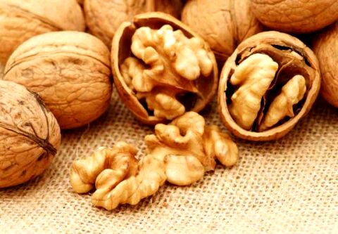 کاهش ۶۰درصدی تولید گردو در کشور