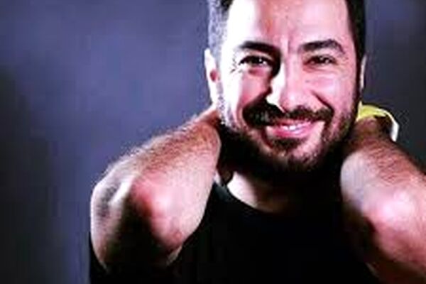 سلفی نوید محمدزاده و سحر دولتشاهی در آسانسور