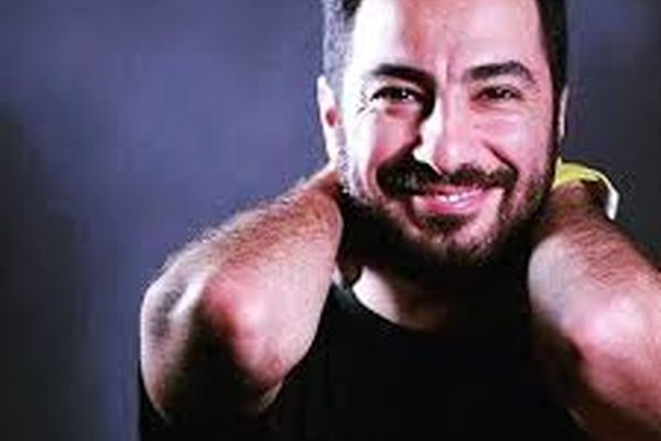 سلفی نوید محمدزاده و سحر دولتشاهی در آسانسور