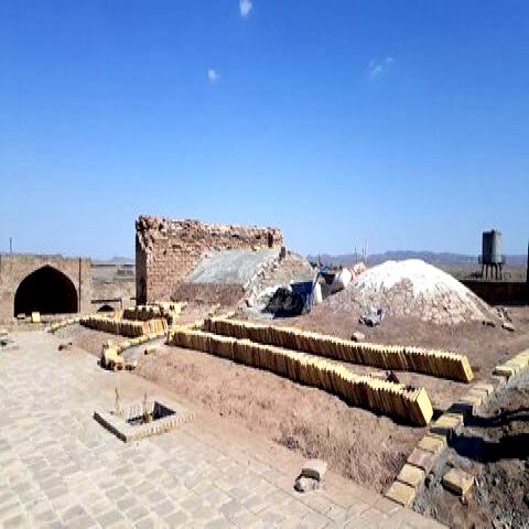 مرمت کاروانسرای تاریخی سنگ بست فریمان