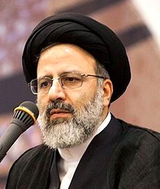 رئیسی : ۸۰۰ هزار محروم از سراسر کشور به زیارت امام هشتم نائل شدند