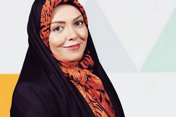 «آزاده نامداری» به سیم آخر زد؛ حمله شدید به مدیر شبکه سه و رشیدپور!