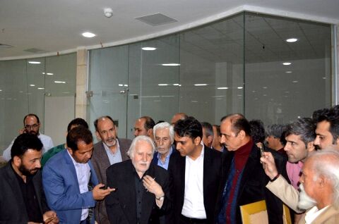 استاد فرشچیان « برج ضامن آهو» را در مشهد افتتاح کرد