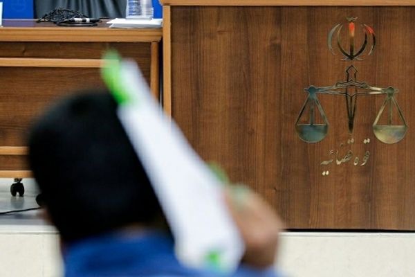 محاکمه ۵ صراف به اتهام اخلال در نظام ارزی