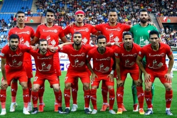 سلفی گل‌محمدی با شاگردانش در حرم امام رضا(ع)