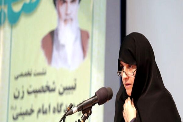 زنان رقیب مردان نیستند