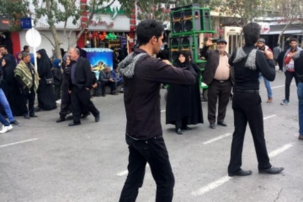 تصاویری از عزاداری هیات شاهم آباد در مشهد