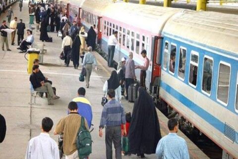 ۸۹۰ رام قطار مسافری آماده جابه‌جایی زائران امام هشتم(ع) در دهه آخر ماه صفر هستند