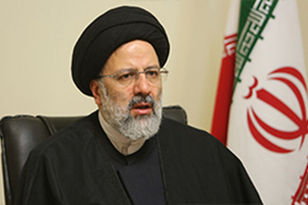 رئیسی: بیگانگان گره از مشکل کسی باز نمی‌کنند/ آمریکا و اروپا تاکنون کدام کشور را به سعادت رساندند؟