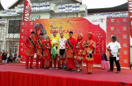 رکابزن مشهدی پیراهن سلطان کوهستان را بر تن کرد