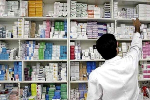 هیچ دارویی از پوشش بیمه سلامت خارج نشده است