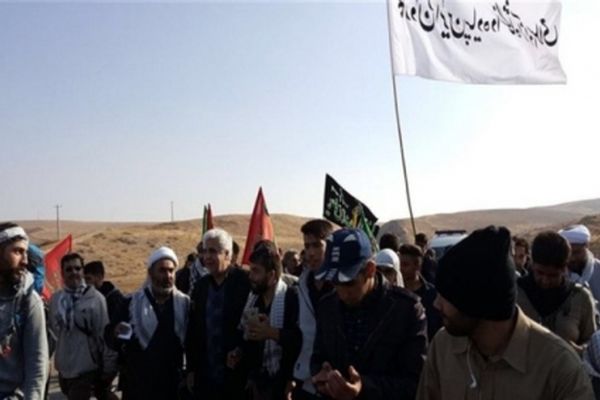 600 نفر از دانشجویان کشور پای پیاده عازم مشهد هستند