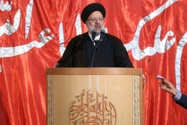 تولیت آستان قدس رضوی: دشمن با جنگ اقتصادی، رسانه‌ای و روانی سراغ ملت ایران آمده است
