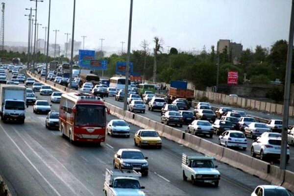 ترافیک پرحجم در مسیرهای ورودی و خروجی مشهد