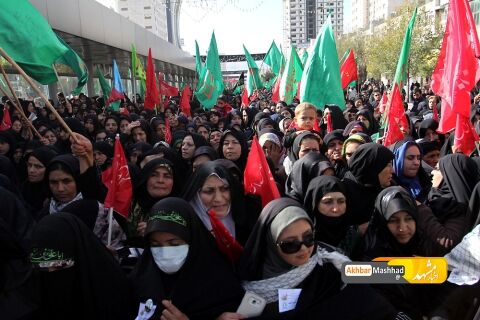 عزاداری بانوان زائر و مجاور رضوی در سوگ عرشیان