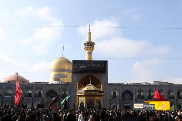 حال و هوای بارگاه مطهر رضوی در سالروز شهادت امام رضا(ع)