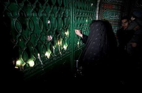 کوبیدن در هفت مسجد در پایان ماه صفر حاجت می دهد؟