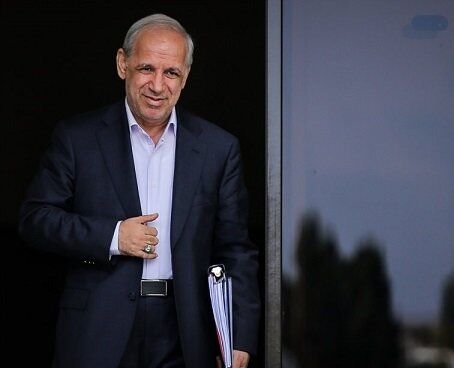 دولت برای جایگزین کردن ۲۱۰ مدیر بازنشسته آمادگی کامل دارد