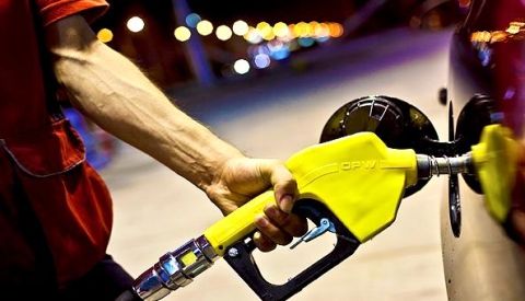 سهمیه بنزین ات را لیتری 5هزار تومان بفروش