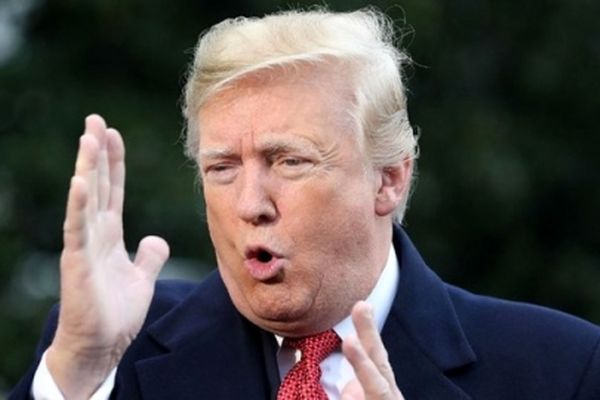 ترامپ کاهش ارزش بازار سهام آمریکا را گردن دموکرات‌ها انداخت