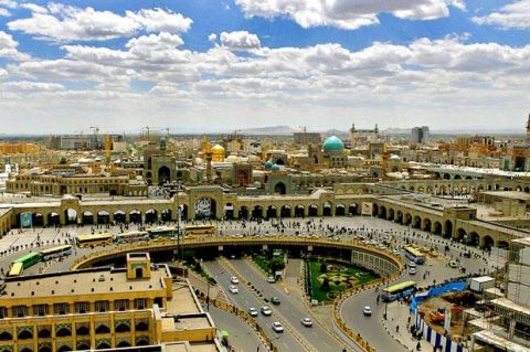 فضاهای خشک شهری باید به نفع افزایش تعاملات انسانی تغییر کند