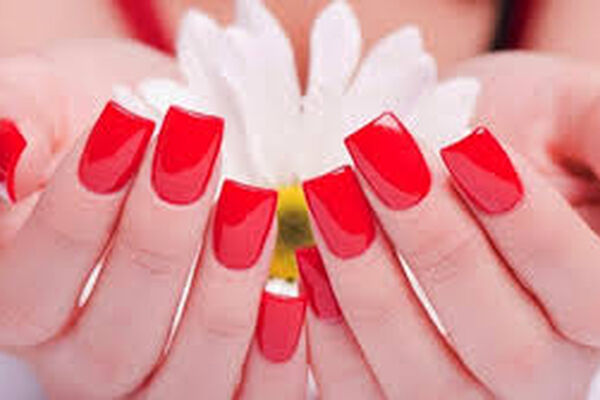 با 4 دستور خانگی و ساده ناخن های خود را تقویت کنید