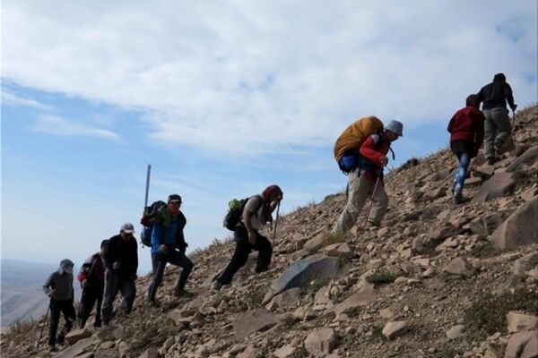 هیچ منعی برای فعالیت قانونی بانوان کوهنورد خراسان رضوی وجود ندارد