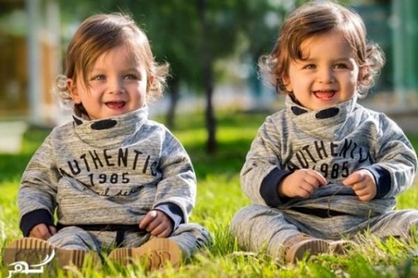 چگونه با کودکان دو قلو رفتار مناسب داشته باشیم؟