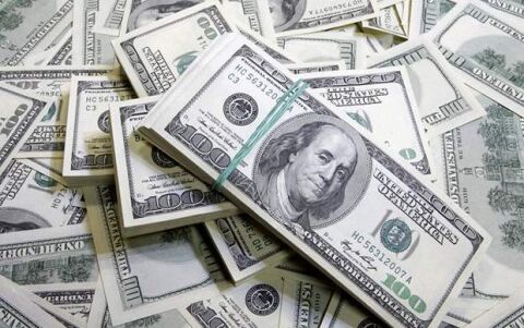 فردی با ۷۰۰ میلیون تومان در مشهددستگیر شد
