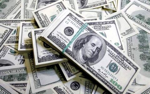 فردی با ۷۰۰ میلیون تومان در مشهددستگیر شد