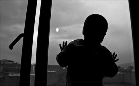 یک میلیون کودک بی‌هویت در کشور داریم